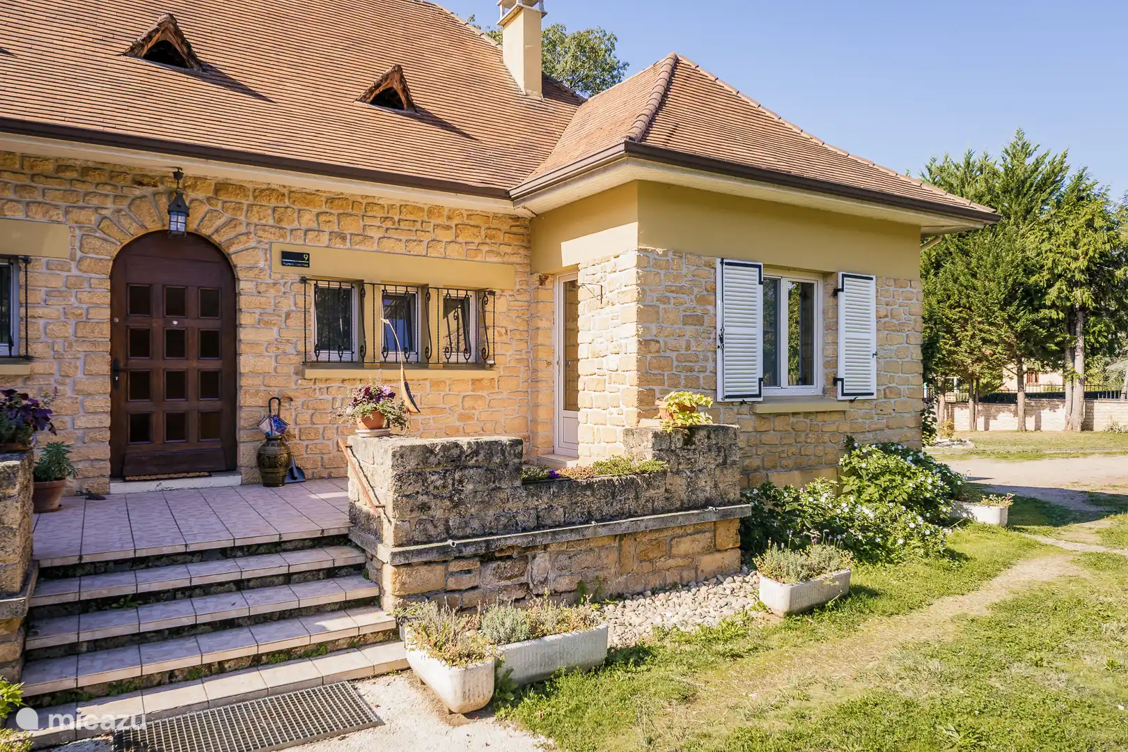 Vorderseite des Ferienhauses