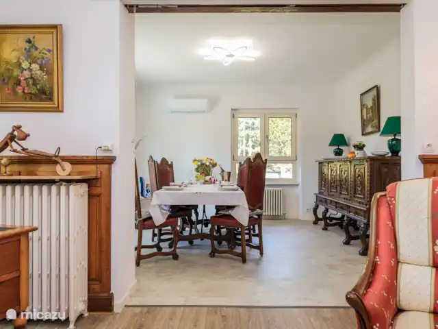 Villa les Deux Roues en Francia, Dordoña, Carsac - casa vacacional Comedor