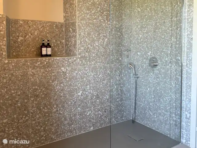 Bricco Aivè Belvedere - Réservé aux adultes | Italie, Piémont, Costigliole d'Asti - appartement Douche à l’italienne