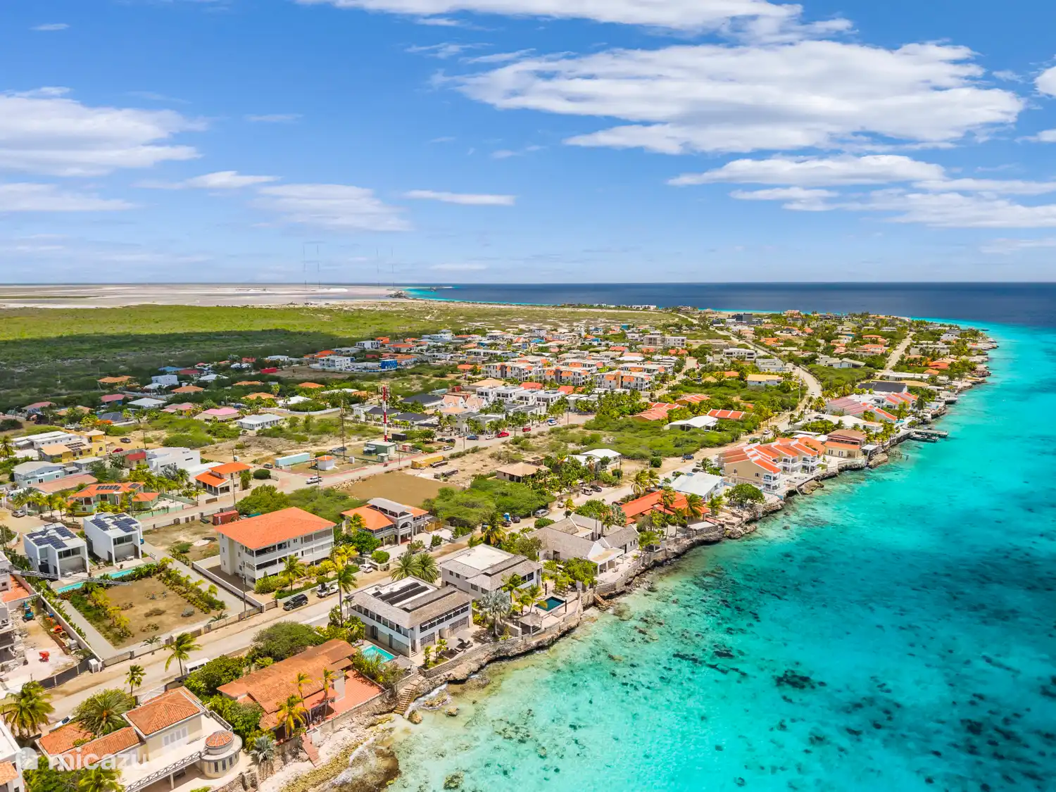 Die Villa Pasando ist nur einen Steinwurf vom Meer entfernt 