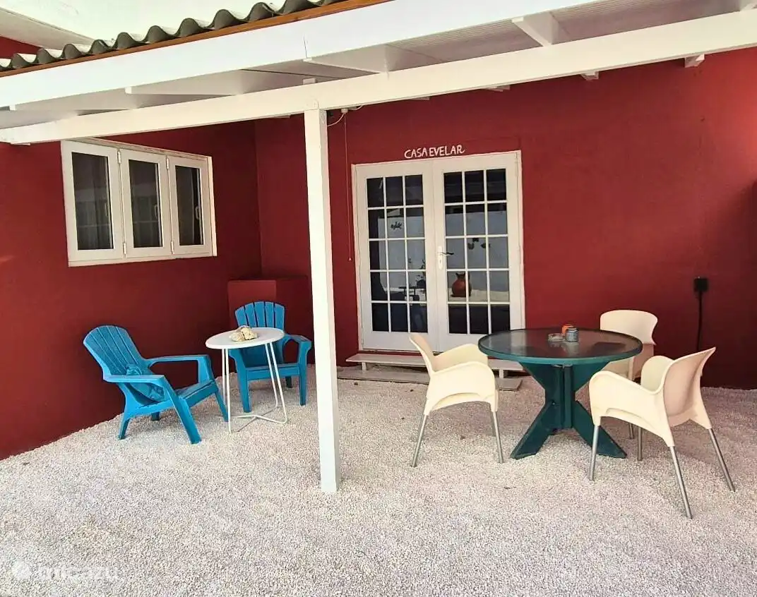 Terrasse im Schatten