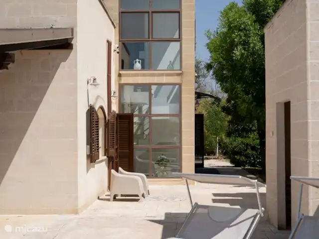 Charl Schutten | Italie, Pouilles (Puglia), Francavilla Fontana - villa Terrasse