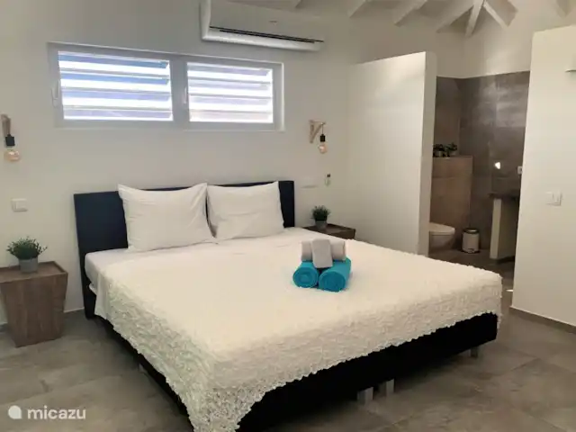 Villa Caribe Vista Royal en Curazao, Banda Arriba (este), Jan Thiel - villa Dormitorio 4 con baño apartamento