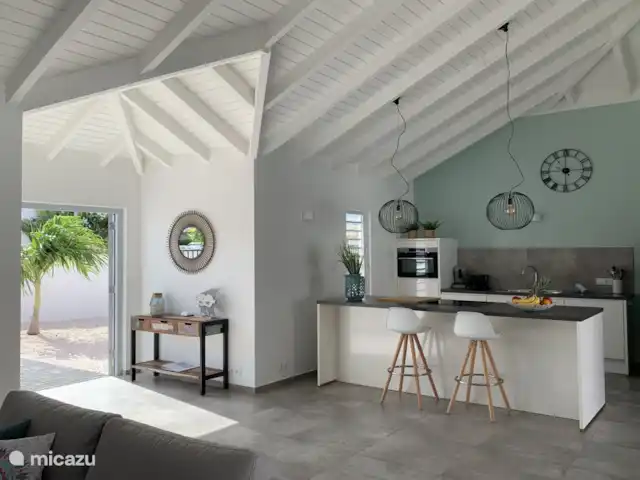 Villa Caribe Vista Royal en Curazao, Banda Arriba (este), Jan Thiel - villa Entrada y cocina