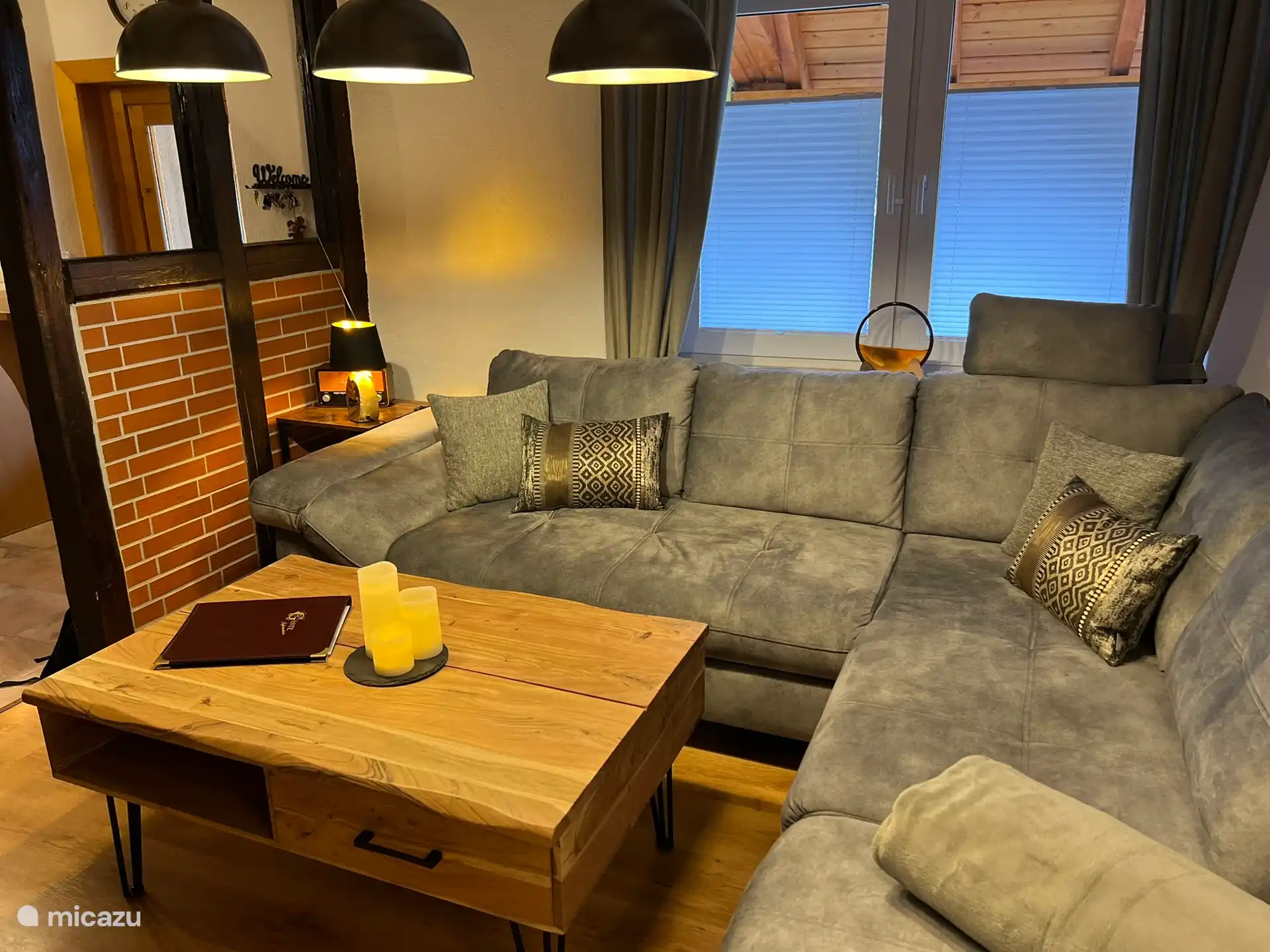 Wohnbereich mit Schlafsofa für 2 Personen