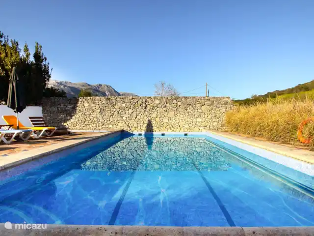 studio huren in Spanje, Andalusië, Cortés de la Frontera – Finca La Rana Verde - Studio Ana En wat is een betere plek om af te koelen?