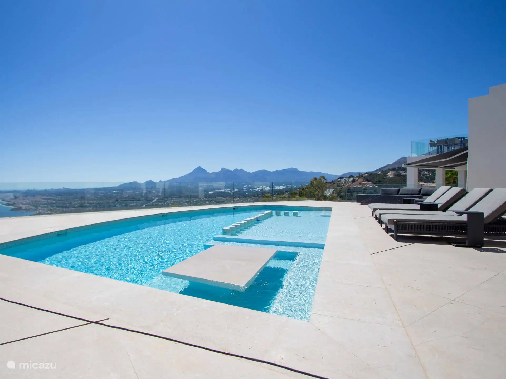 Villa El Sueño - Zwembad met fantastisch uitzicht