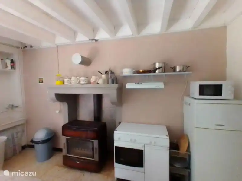 Vakantiehuis Bourgogne Morvan huren in Frankrijk, Saône-et-Loire, Issy-l'Évêque - Boerderij Vakantiehuis Bourgogne Morvan huren in Frankrijk, Saône-et-Loire, Issy-l'Évêque - Boerderij