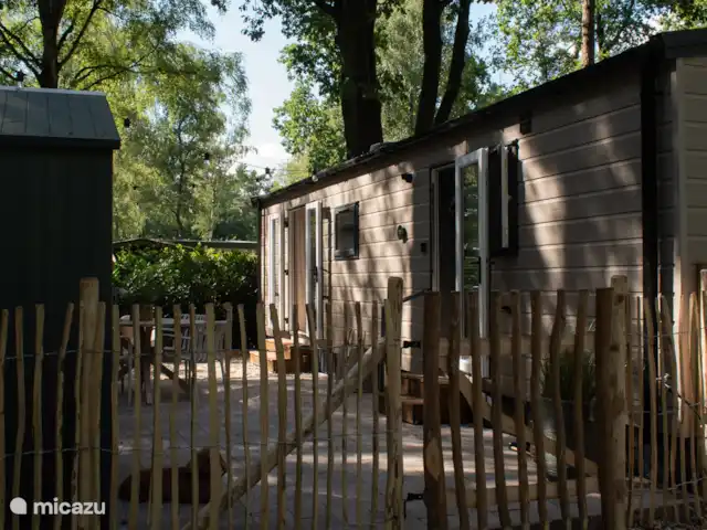 Nido de 't Veluws - Hoenderloo  en Países Bajos, Güeldres, Hoenderloo - chalet Lado del jardín