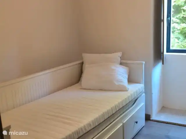 Location de Vacances Portugal, Viana do Castelo, Paredes de Coura, maison de vacances - Villa avec piscine privée  Chambre d’hôtes lit