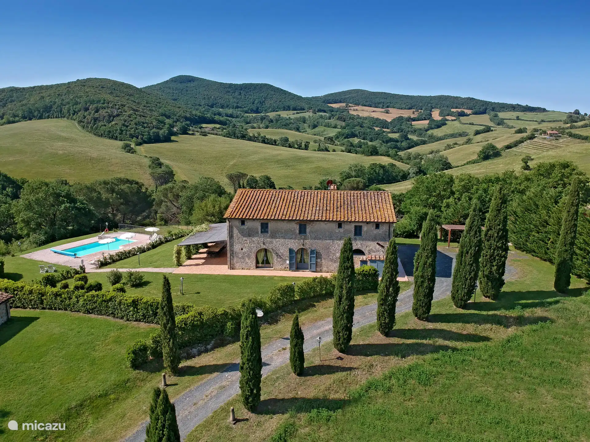 2. Villa Piazza dei Miracoli