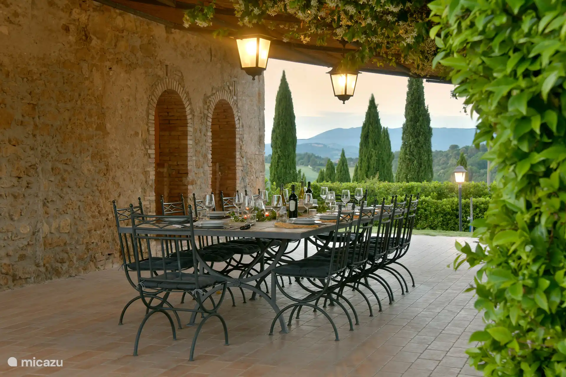 11. Villa Piazza dei Miracoli