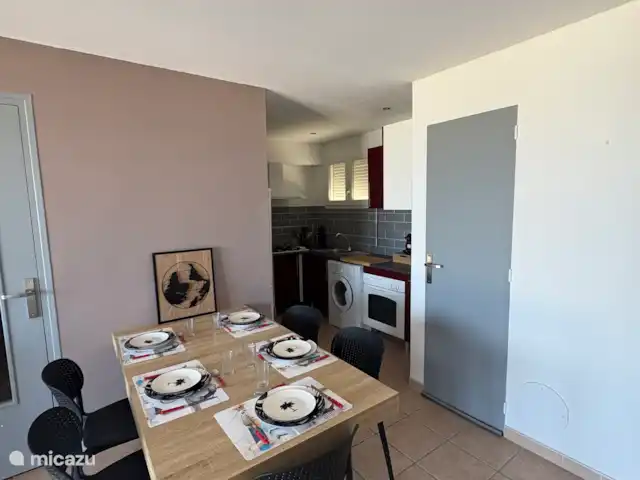 Location de Vacances France, Pyrénées-Orientales, Saint-Cyprien, appartement - Appartement Vue Mer Saint Cyprien  Salle à manger/ cuisine