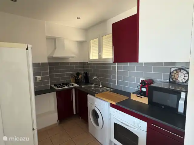 Location de Vacances France, Pyrénées-Orientales, Saint-Cyprien, appartement - Appartement Vue Mer Saint Cyprien  Cuisine