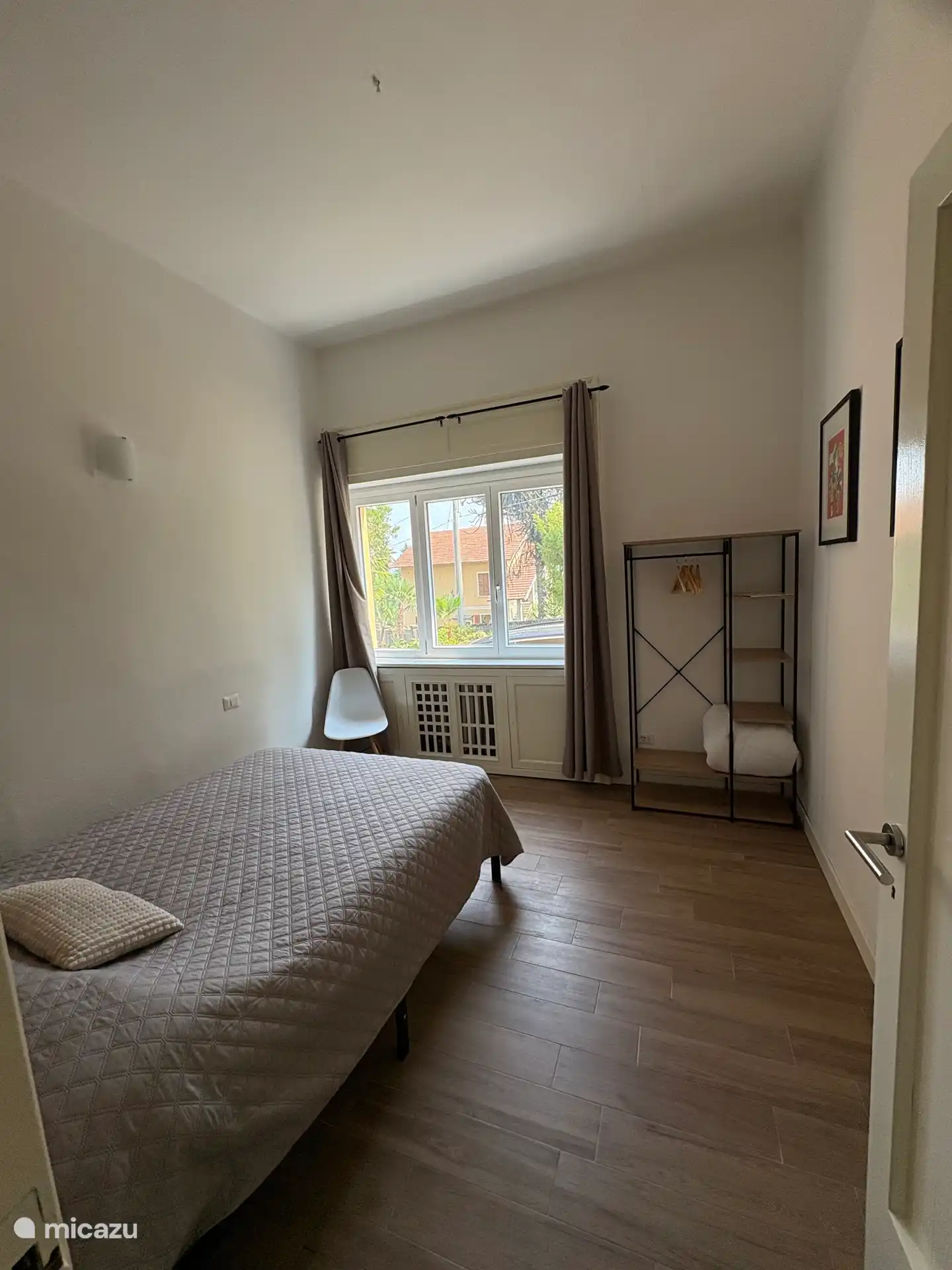 Schlafzimmer 2