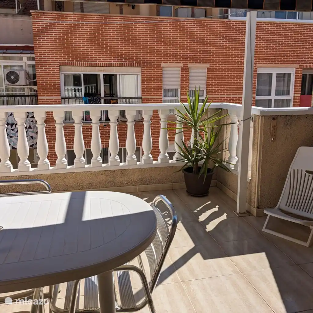 PENTHOUSE IN CONCORDIA VLAKBIJ HET STRAND