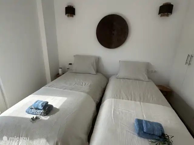 Villa Sichi | Grèce, Crète, Rethymnon - villa La troisième chambre avec deux lits simples.