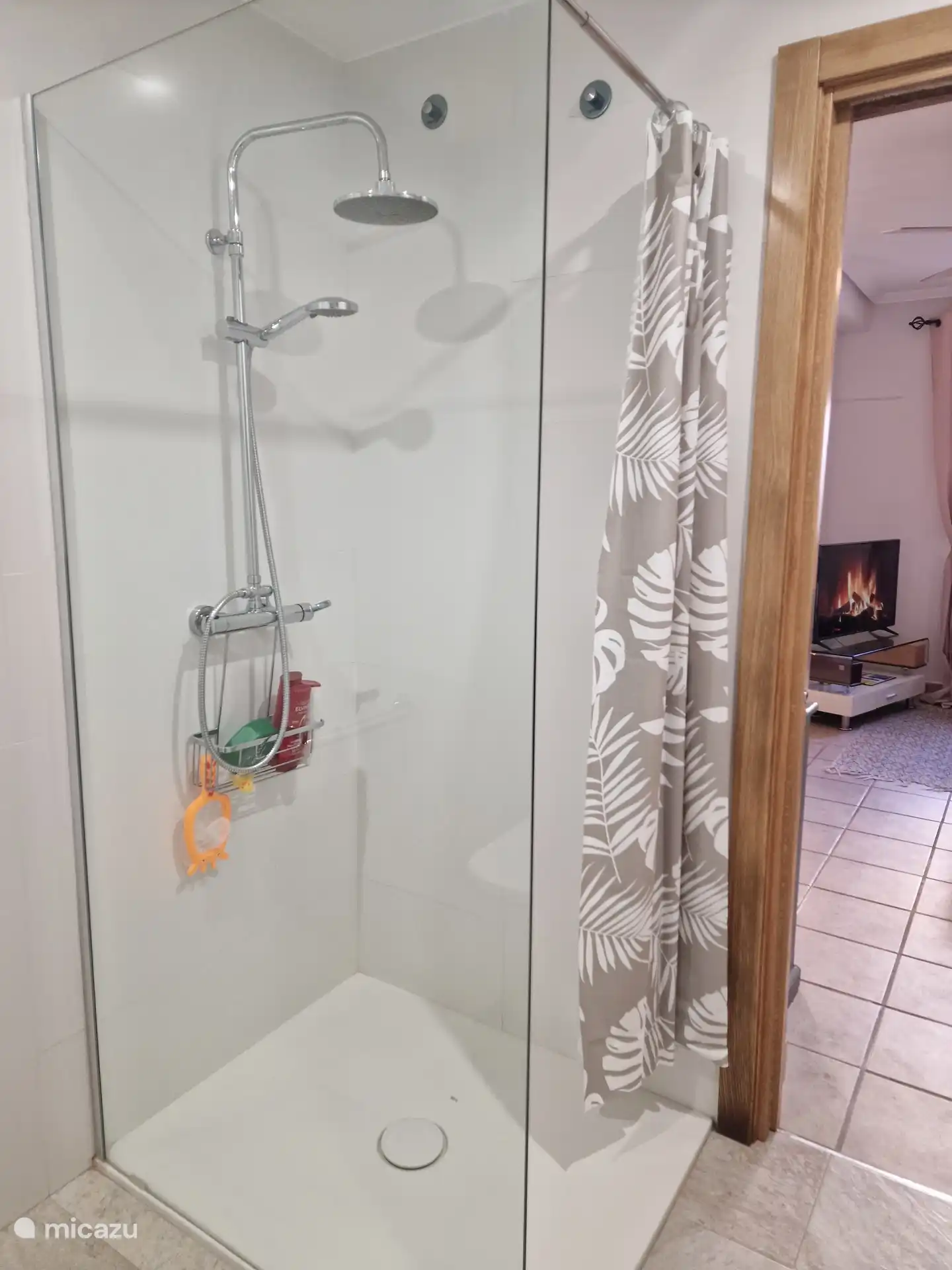 Badezimmer im Erdgeschoss