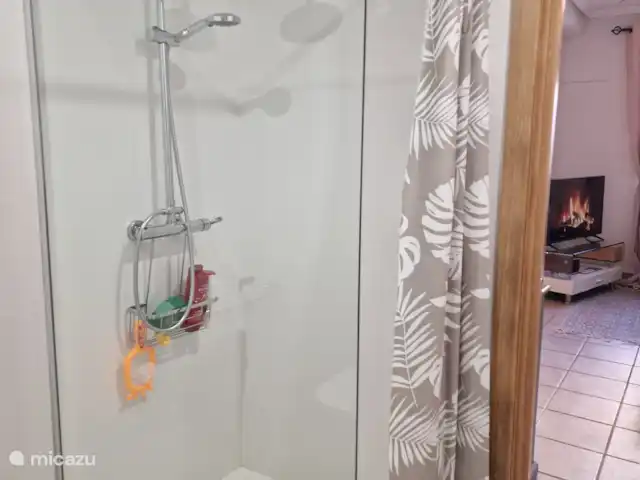 vivienda urbana en España, Costa Blanca, Jávea – Townhouse Carmela Baño en la planta baja