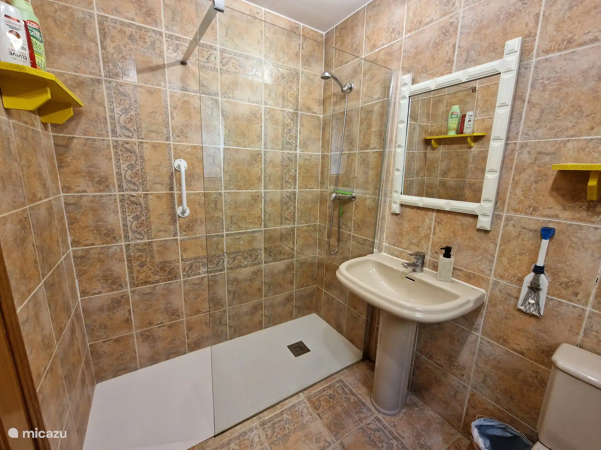 Badezimmer im Obergeschoss