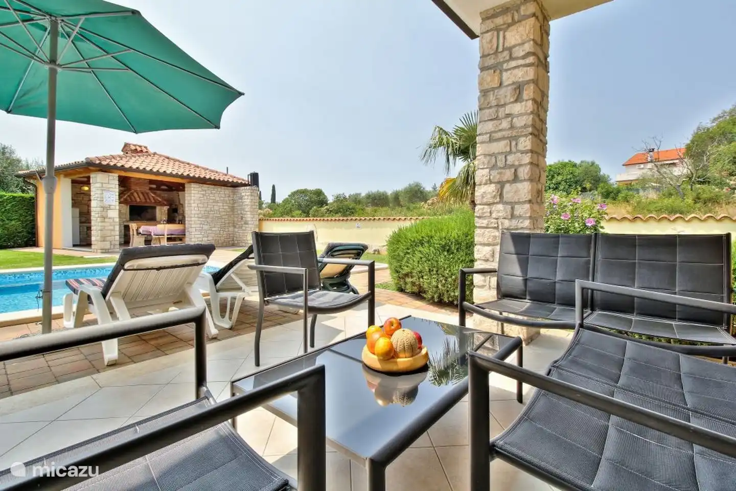 outdoor seating area