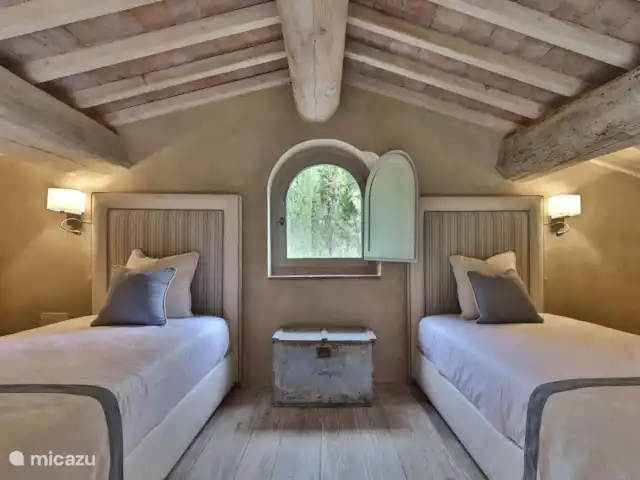 Villa Gioia en Italia, Umbría, Tavernelle - villa 37. Villa Gioia