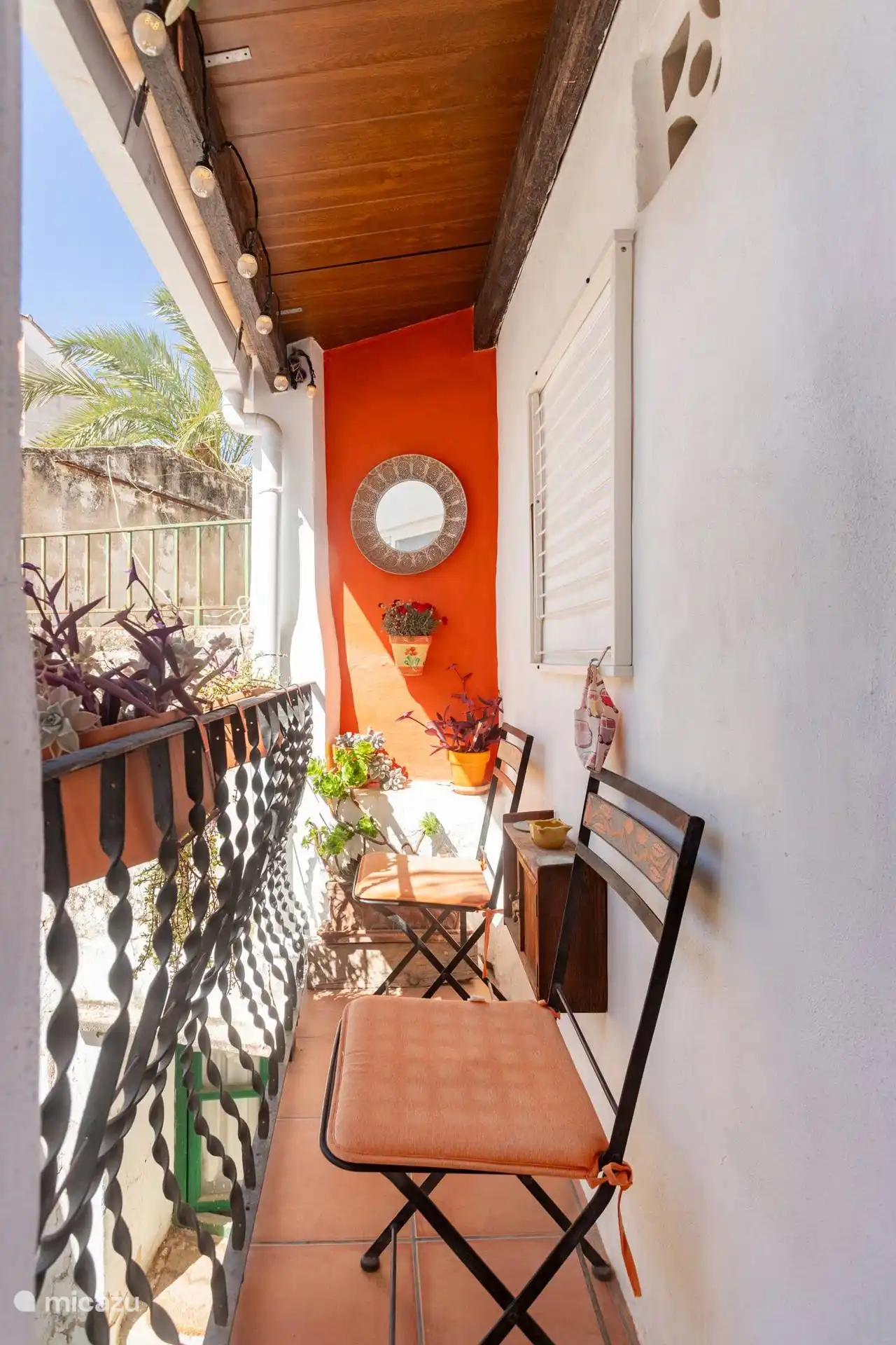 K&#252;che Balkon, klein aber fein! f&#252;r einen Morgenkaffee oder ein Nachmittagsbier