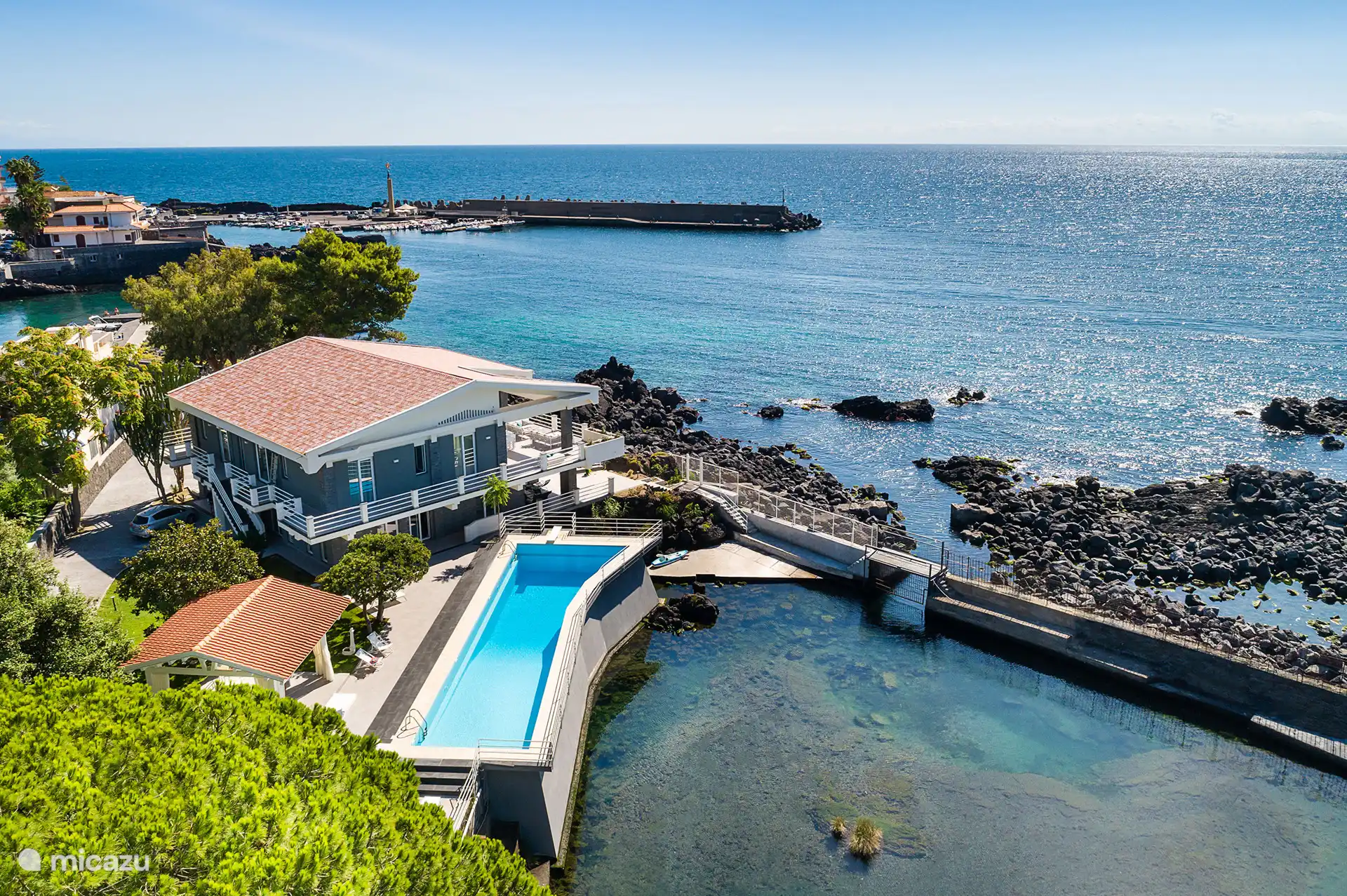 Villa Segreta in Italy, Sicily, Acireale - villa