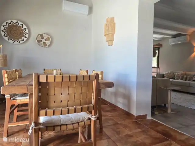 Can Pipp | Espagne, Costa Blanca, Orba - villa Salle à manger séparée avec table à manger pour 6 personnes