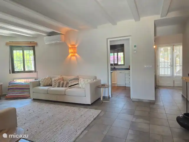 Can Pipp | Espagne, Costa Blanca, Orba - villa Salon et entrée de la cuisine