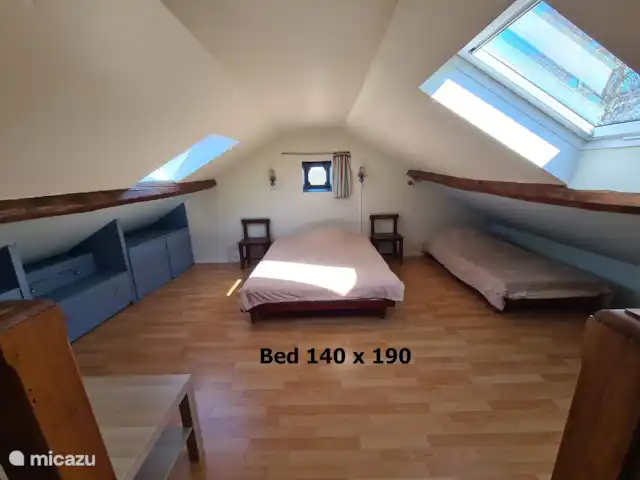 Gîte avec vue panoramique        | France, Nièvre, Mont-et-Marré - gîte / cottage Chambre à l’étage