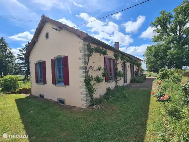Gîte avec vue panoramique        | France, Nièvre, Mont-et-Marré - gîte / cottage Devant le Gîte