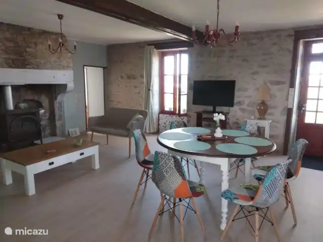 Gîte avec vue panoramique        | France, Nièvre, Mont-et-Marré - gîte / cottage Salon