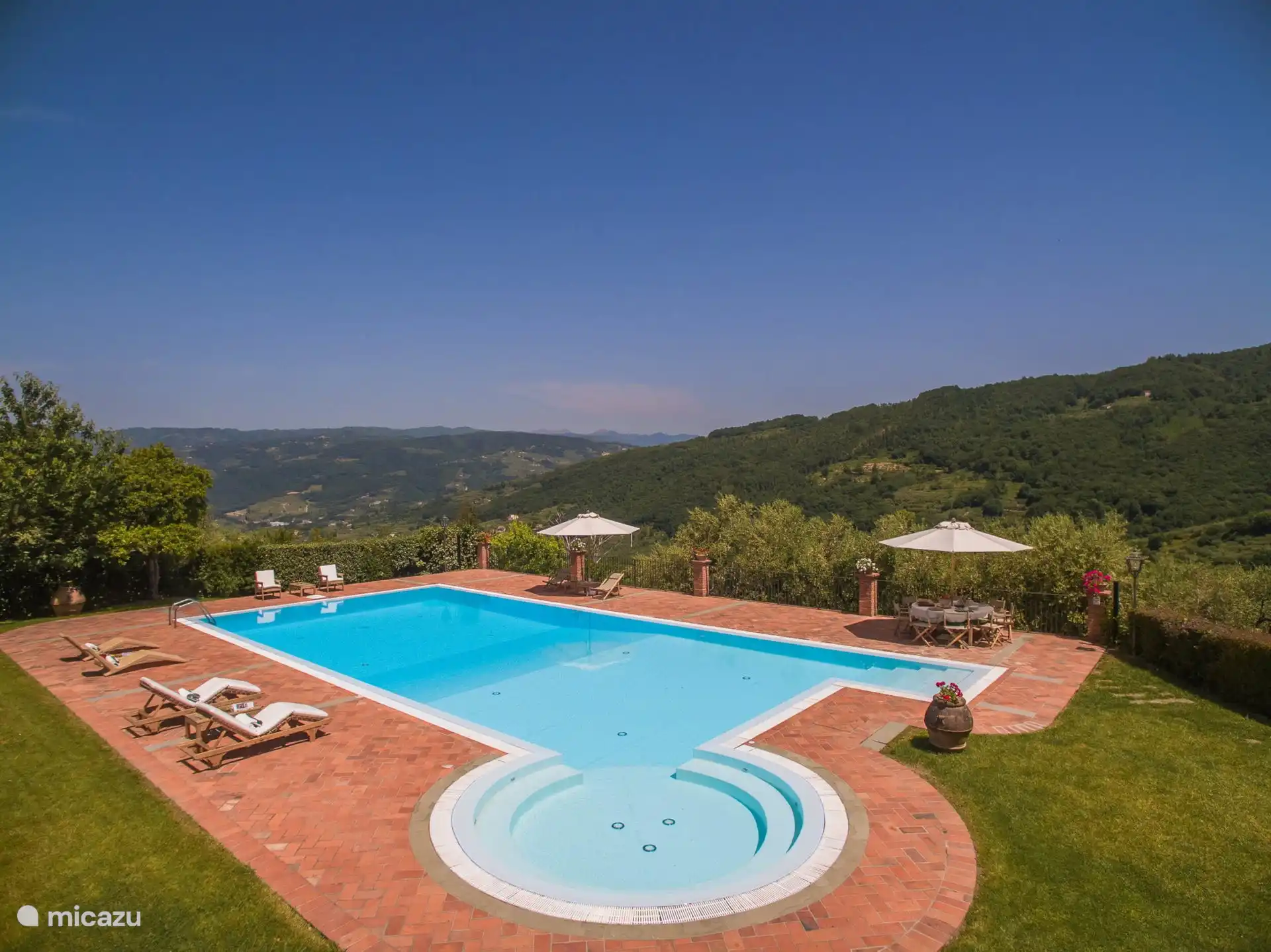 Villa Ferraro in Italien, Toskana, Pistoia - Villa