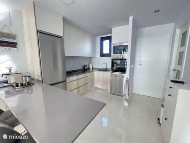 Ático Gloria con vistas al mar en España, Costa Cálida, Puerto de Mazarrón - penthouse Cocina de lujo con varios equipamientos