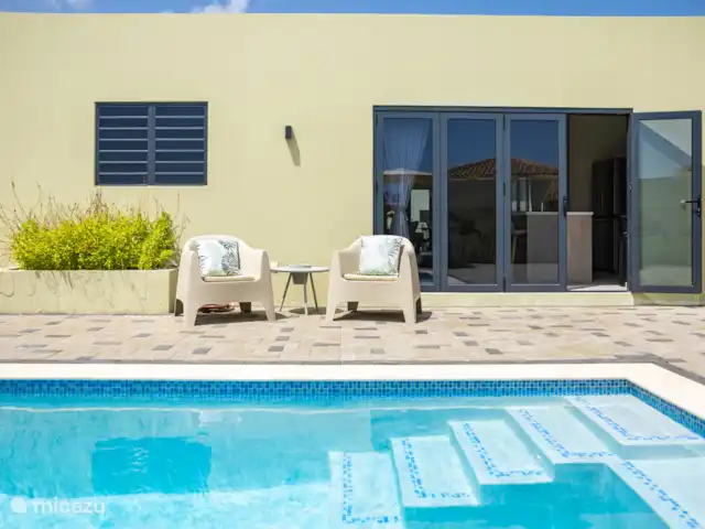 Casa Bon Bida huren in Curaçao, Banda Ariba (oost), Mambo Beach - villa Tuin met zwembad