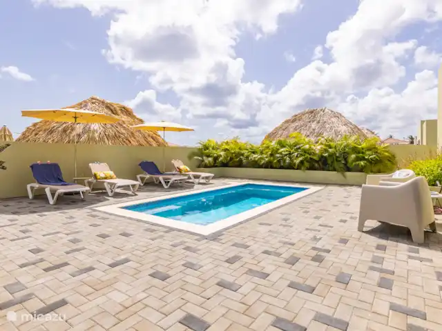 Casa Bon Bida huren in Curaçao, Banda Ariba (oost), Mambo Beach - villa Tuin met zwembad