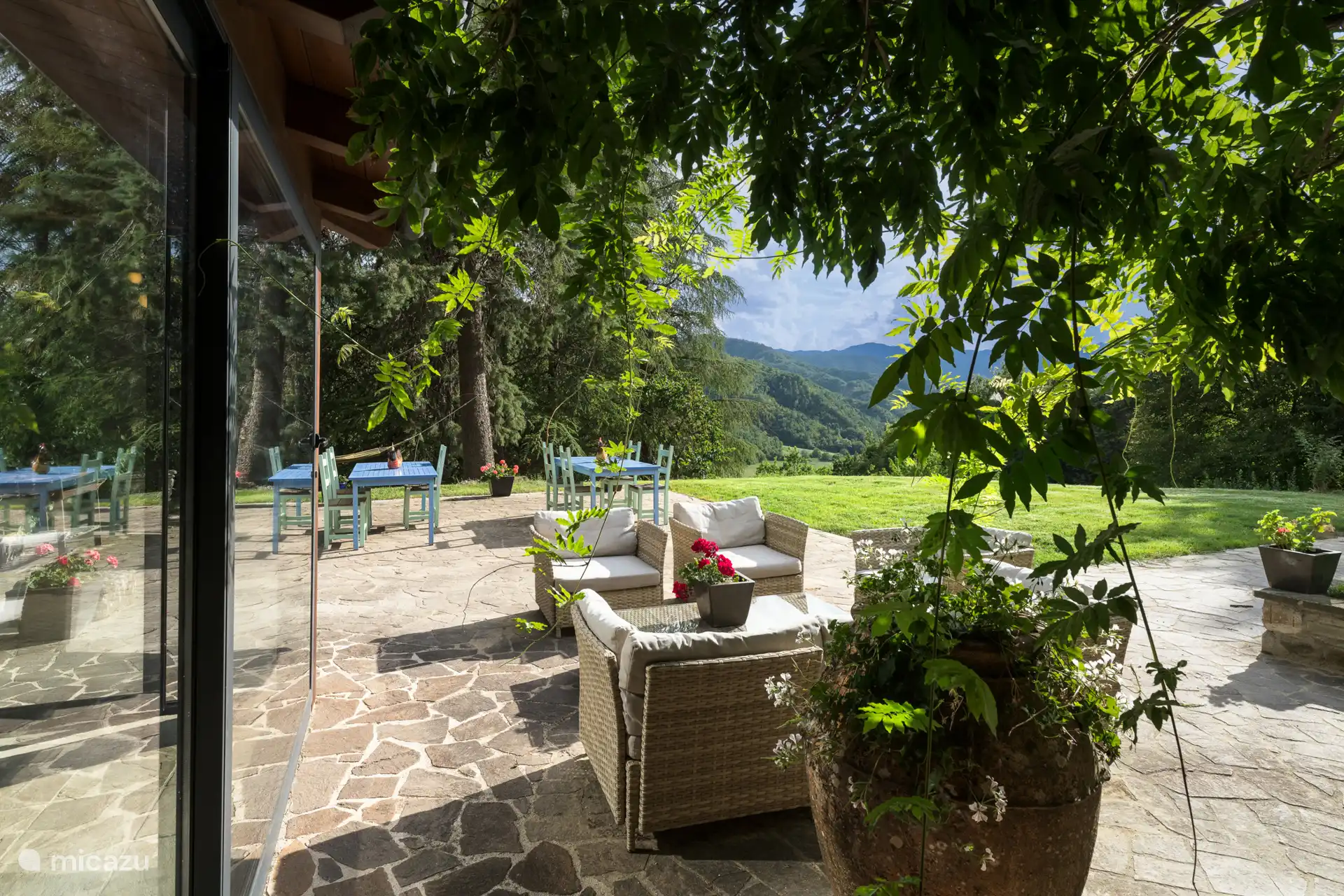 The outdoor living room.