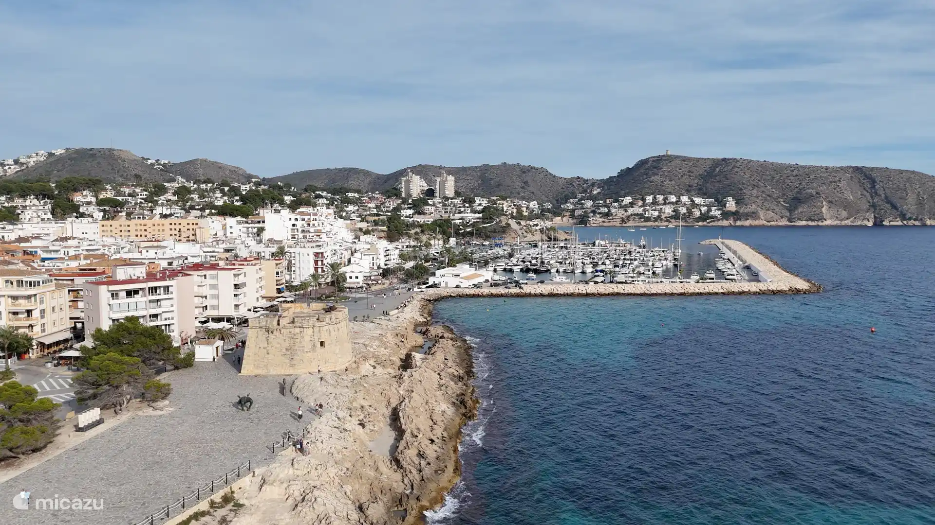 Port / Marina dans le centre de Moraira.