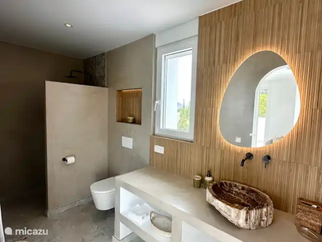 Villa Tranquilla - NEW IN JAVEA! in Spain, Costa Blanca, Jávea - villa The bathroom has enough space to store all the ointments and jars of gel. Private toilet and open shower again.