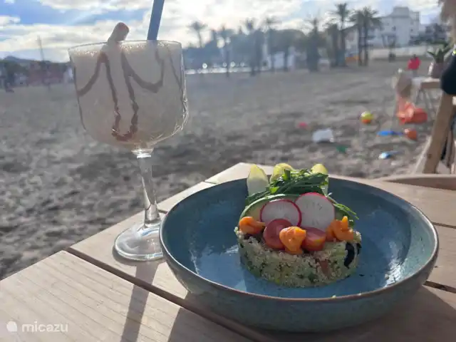 Villa Tranquilla - NEW IN JAVEA! in Spain, Costa Blanca, Jávea - villa At Palmito on the beach a nice iced coffee with caramel and something tasty to go with it. Always good there. Especially in the autumn always busy here from 4 pm.