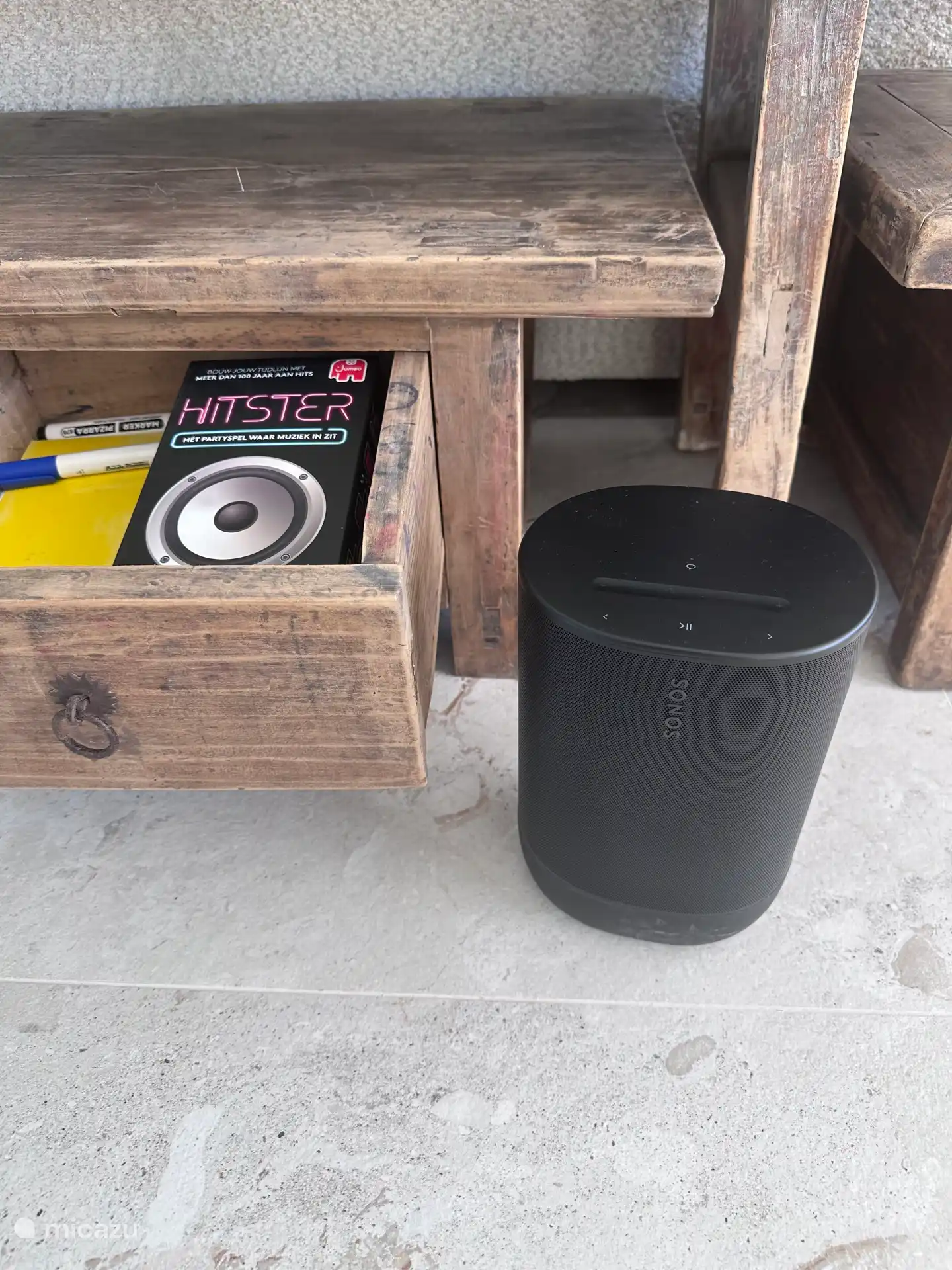 Une partie de Hitser avec le Sonos Move2 garantit une soirée amusante !

Et nous avons Sonos installé pour que tout le monde puisse l’utiliser avec l’application Sonos. 