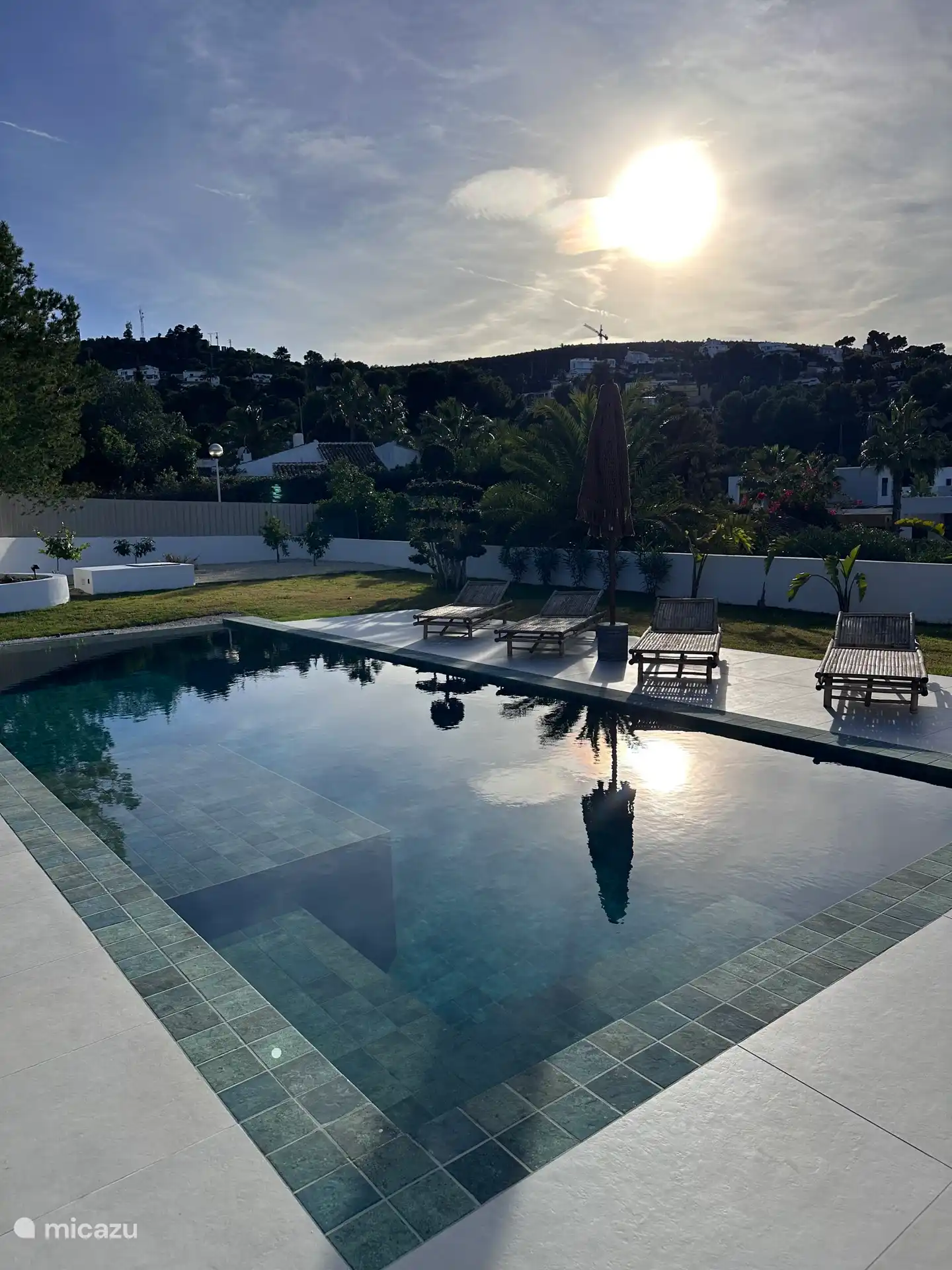 Fin novembre, le temps est à nouveau magnifique. Du soleil et 20 degrés.