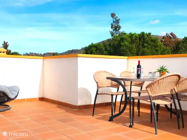 Location de Vacances Espagne, Costa Blanca, Hondón de las Nieves, maison de vacances - La Joya de Hondon Un petit aperçu de la belle terrasse sur le toit.
