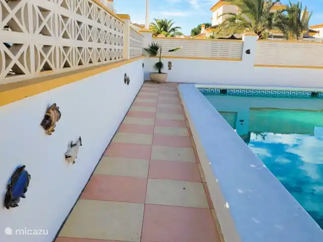 Location de Vacances Espagne, Costa Blanca, Hondón de las Nieves, maison de vacances - La Joya de Hondon Le bord de la piscine