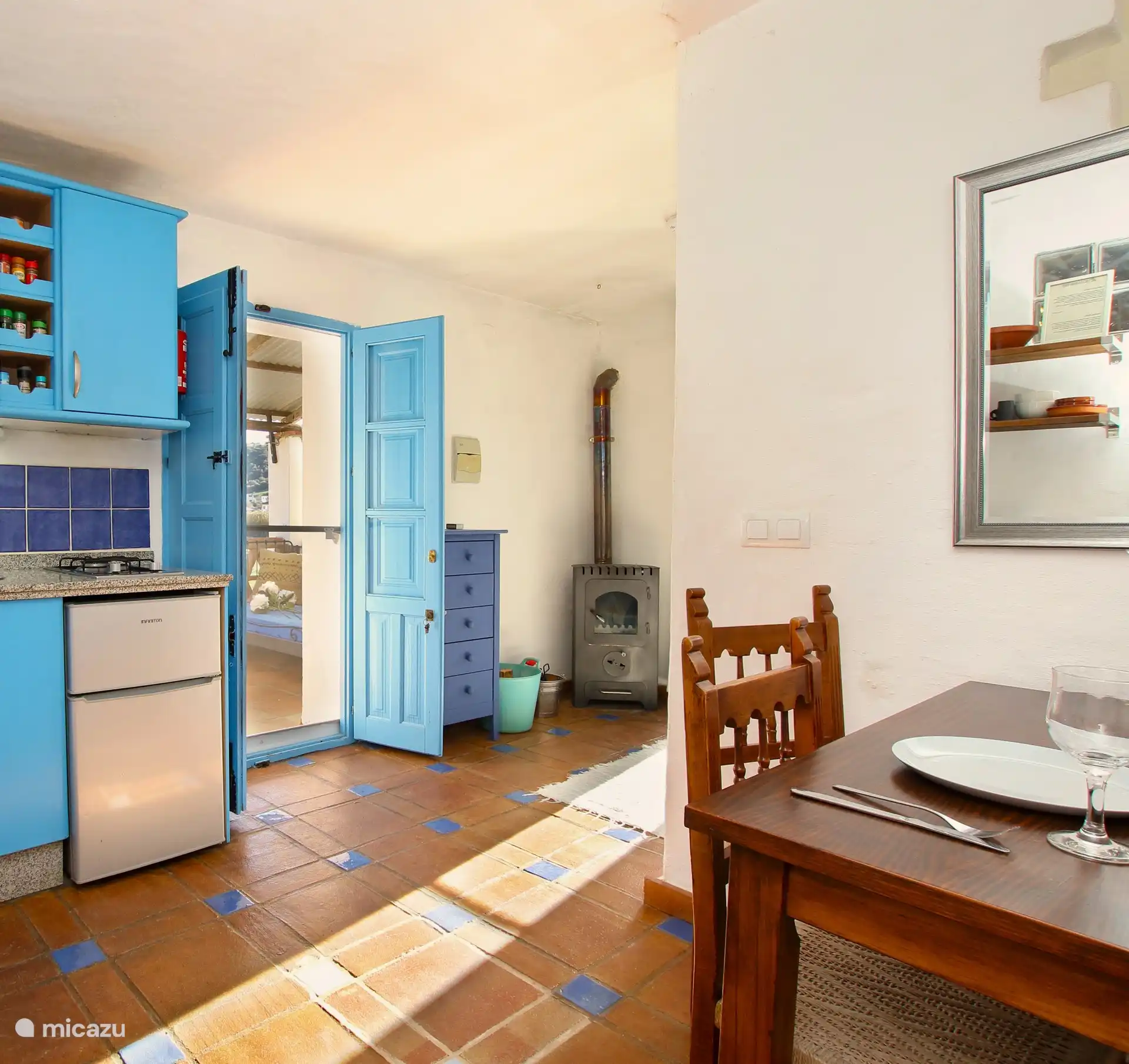 Kitchenette et coin repas