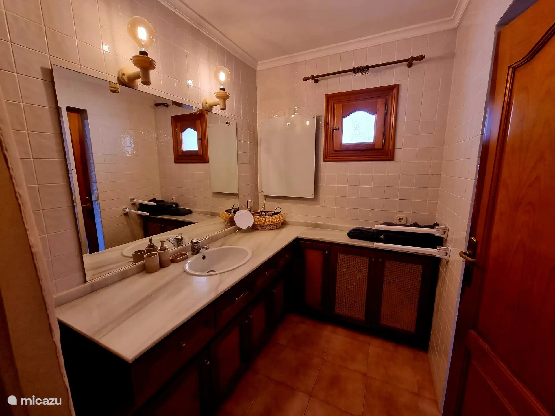 badkamer casita
incl. föhn