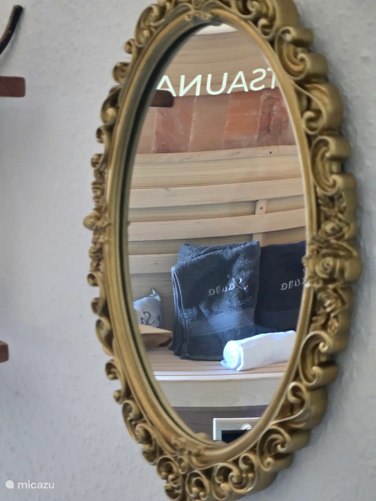 Ein Blick in den Spiegel 