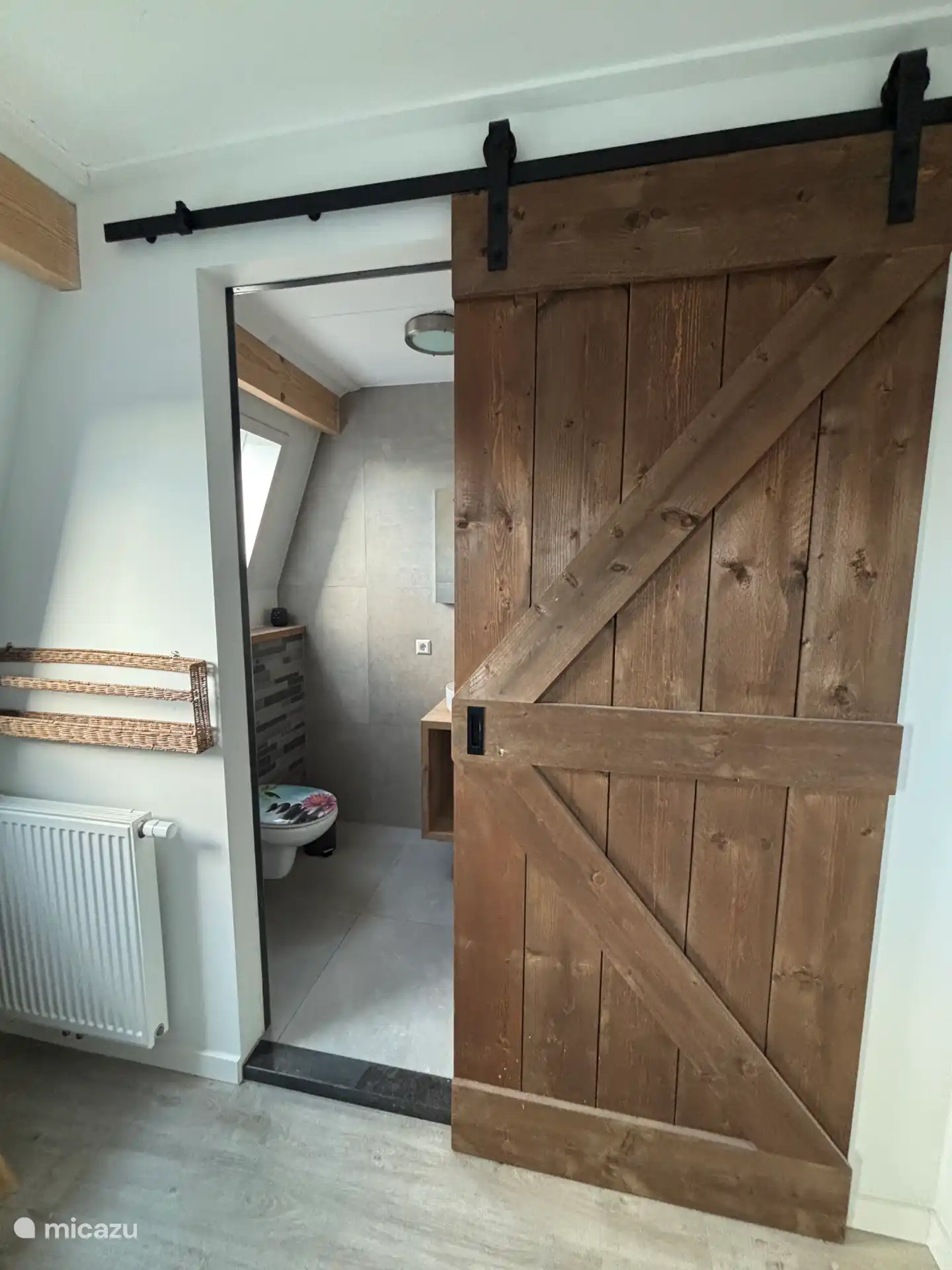 Badezimmer 2 oben links