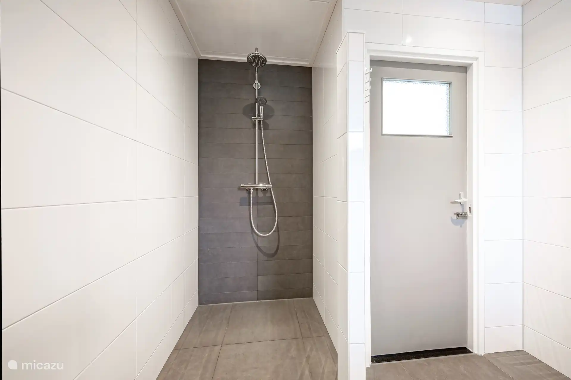 Badezimmer im Erdgeschoss